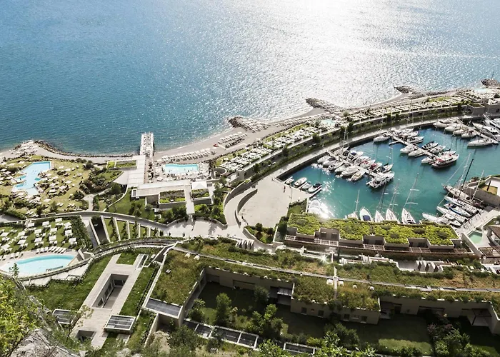 Portopiccolo Gemma Nel Golfo Di Trieste * Sistiana